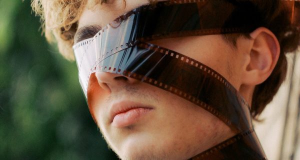 max-ovcharenko-LbBro6HtcSs-unsplash